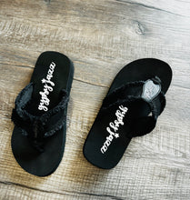 Load image into Gallery viewer, Gypsy Flip Flops (black)