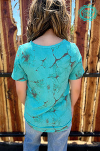 TURQUOISE HERD V-NECK