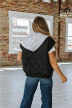 Load image into Gallery viewer, Cian Quilted Puffer Vest