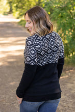 Load image into Gallery viewer, Natalie Pullover - Black Geometric