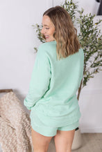 Load image into Gallery viewer, Vintage Wash Pullover - Mint